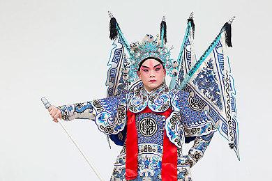 一切都回来了！《战地6》再现系列祖传长脖子bug